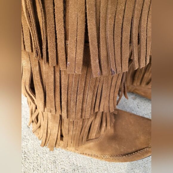 Minnetonka Women's Shoes 3 Layer Fringe Boot Taupe Size 9 - Picture 2 of 11